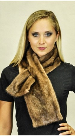 Mink fur scarf